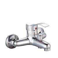 Badezimmerarmaturen aus Edelstahl